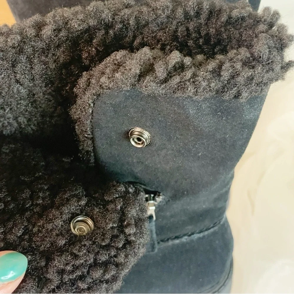 Clarks Opal Zip (Black Suede) Women's Zip Boots Black Size 7